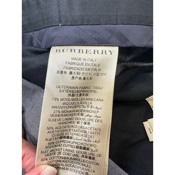 Burberry London Tuxedo 50R EU | 40R US - Picture 9 of 16